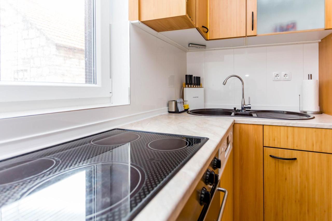 Apartament House Antique *